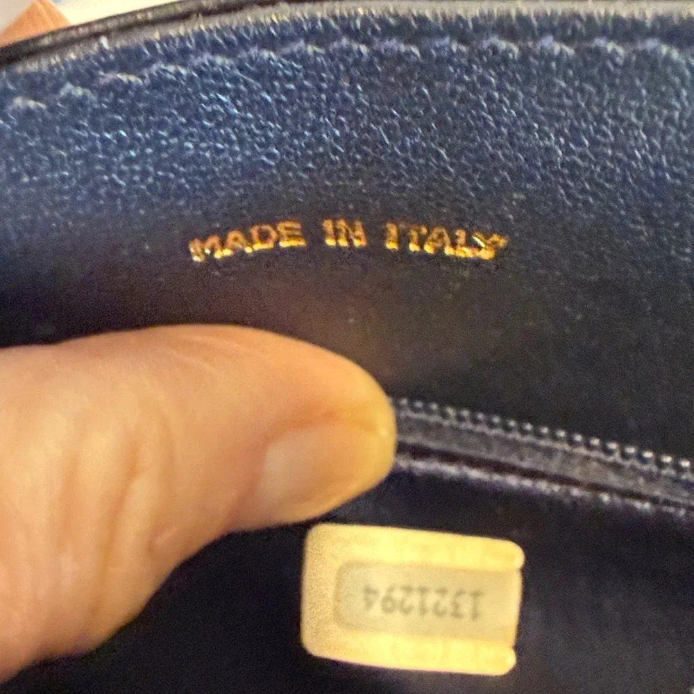 Chanel Navy Blue Lambskin leather Bag